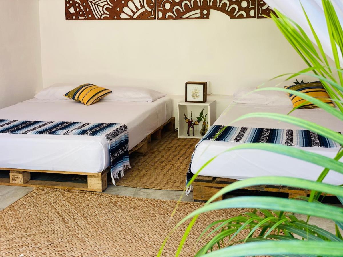 El Buho Bacalar Eco-Cabanas Hostal Exterior photo