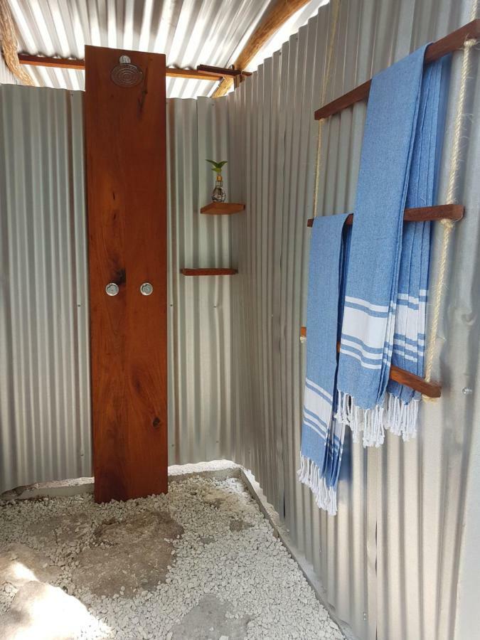 El Buho Bacalar Eco-Cabanas Hostal Exterior photo