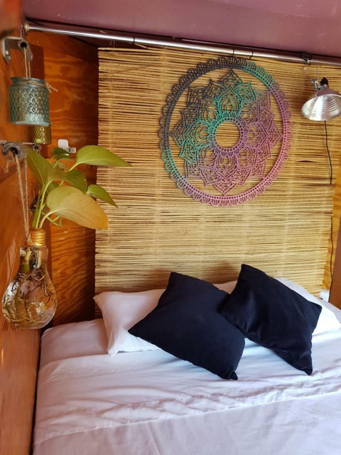 El Buho Bacalar Eco-Cabanas Hostal Exterior photo