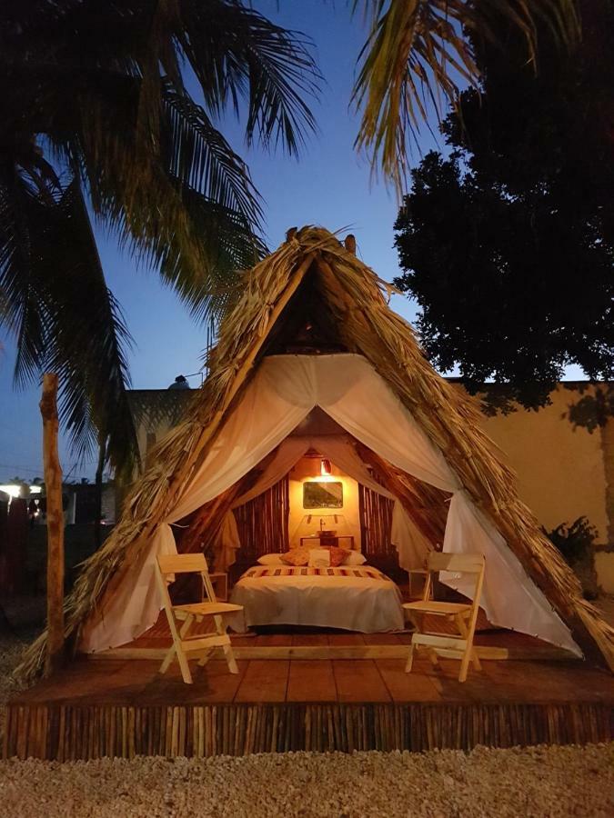 El Buho Bacalar Eco-Cabanas Hostal Exterior photo