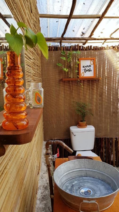 El Buho Bacalar Eco-Cabanas Hostal Exterior photo